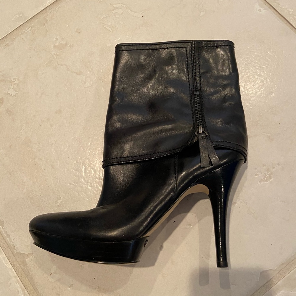 Nine west leather booties